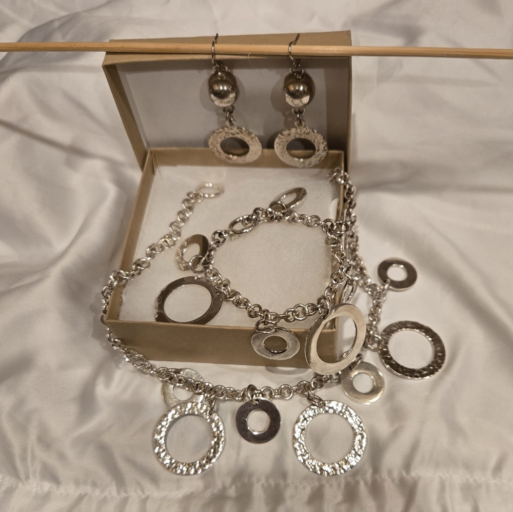 Sterling Silver Circle Necklace Set